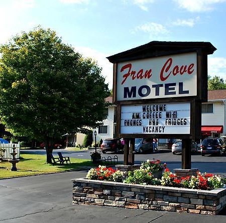 Fran Cove Motel Lake George Luaran gambar