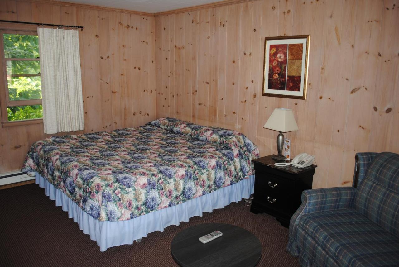 Fran Cove Motel Lake George Bilik gambar